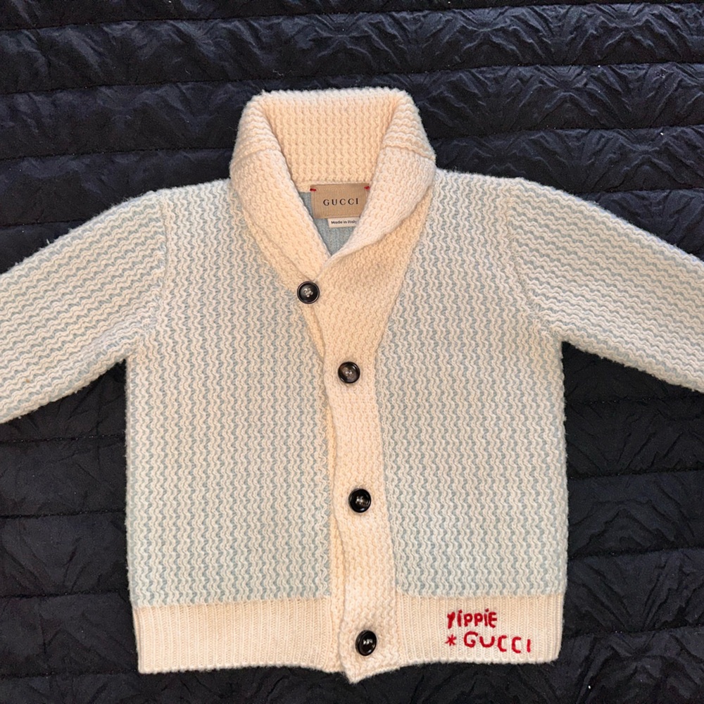 Gucci Ivory and Black Knit Sweater